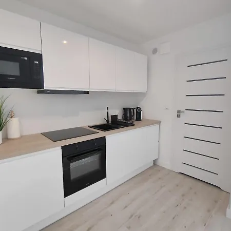 Apartament White *